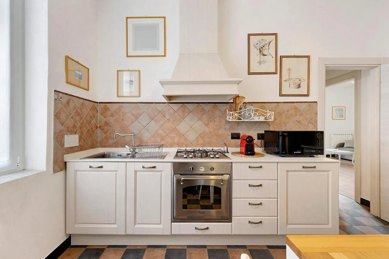 4 Passi Mare Apartment Finale Ligure