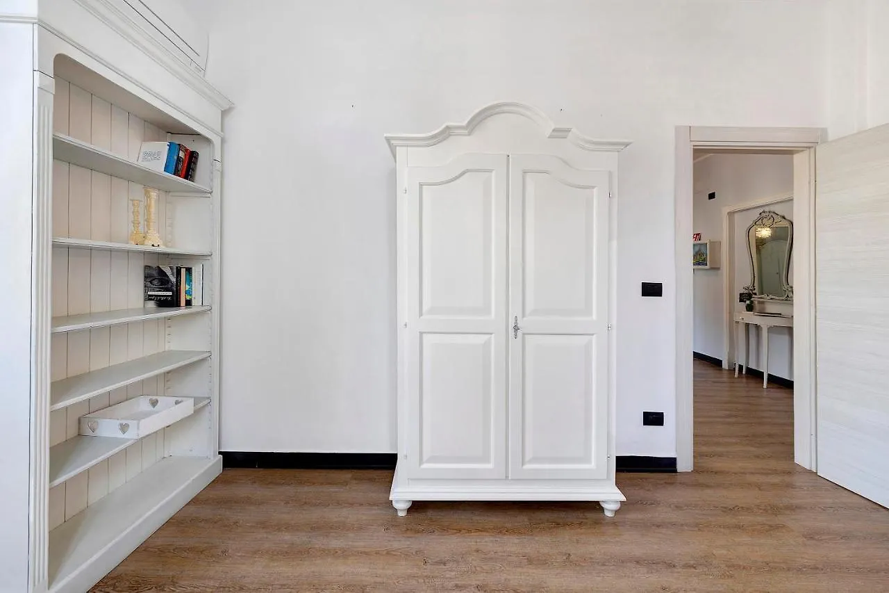 4 Passi Mare Apartment Finale Ligure 0*,